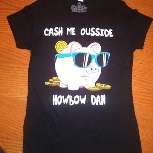 Hot Topic T-SHIRT. Piggy. New. Women's Medium.